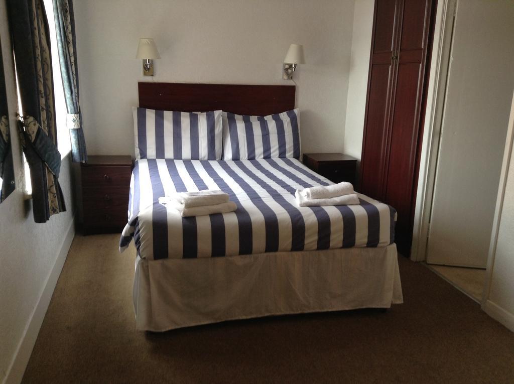 North Parade Seafront Accommodation سكيغنيس الغرفة الصورة