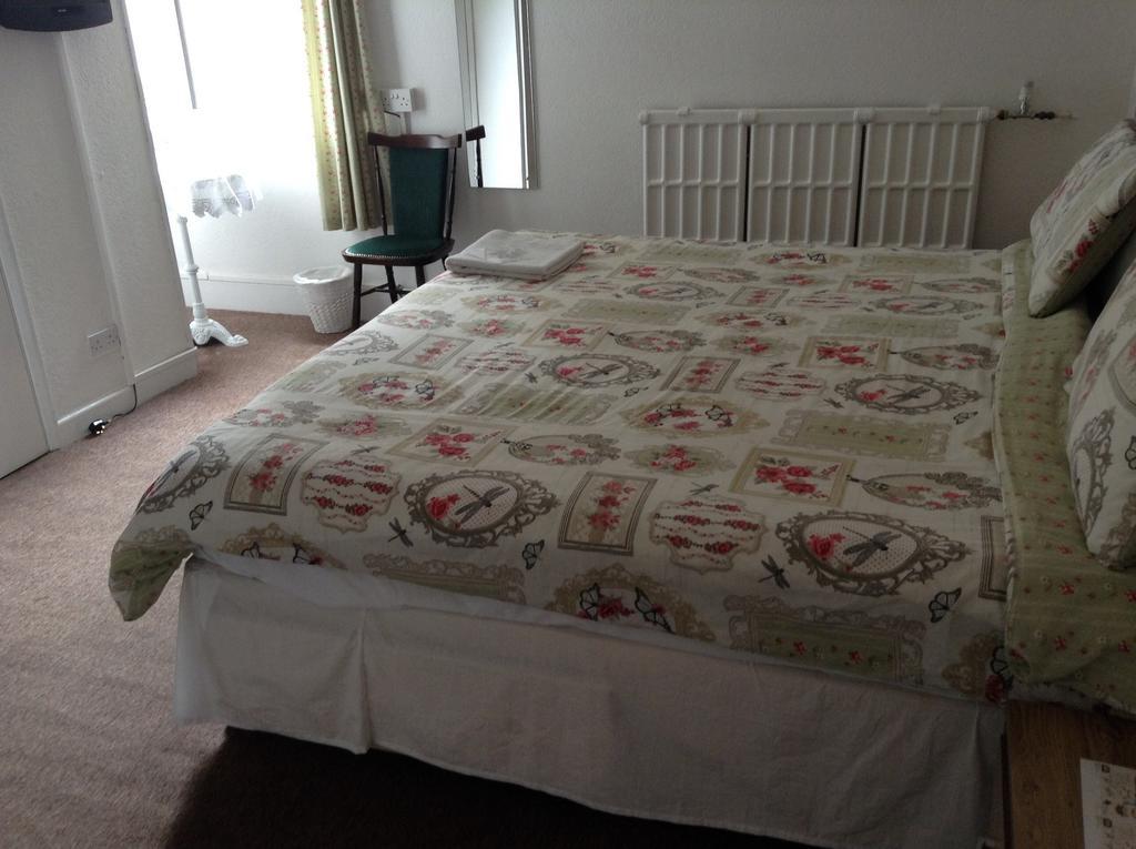 North Parade Seafront Accommodation سكيغنيس الغرفة الصورة