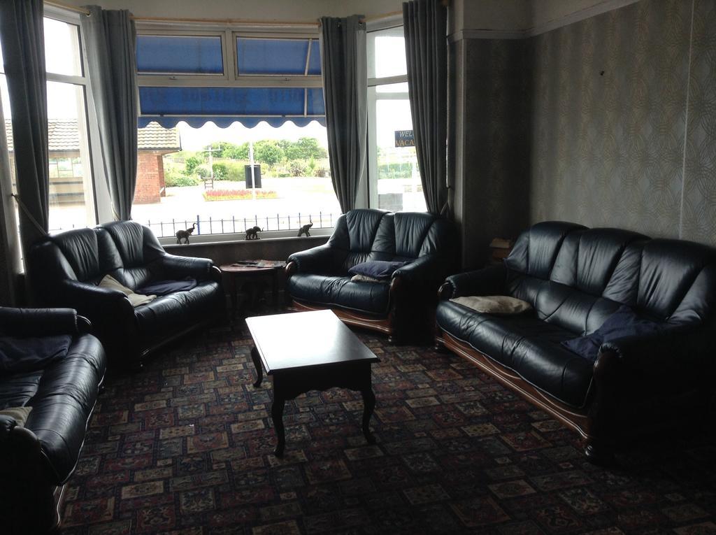 North Parade Seafront Accommodation سكيغنيس المظهر الخارجي الصورة