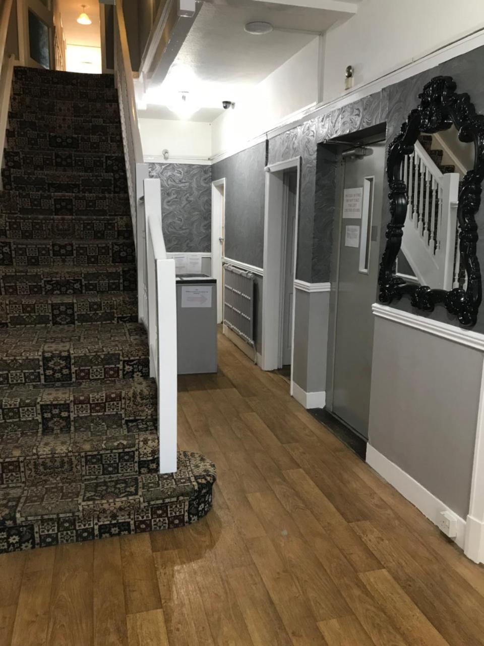 North Parade Seafront Accommodation سكيغنيس المظهر الخارجي الصورة