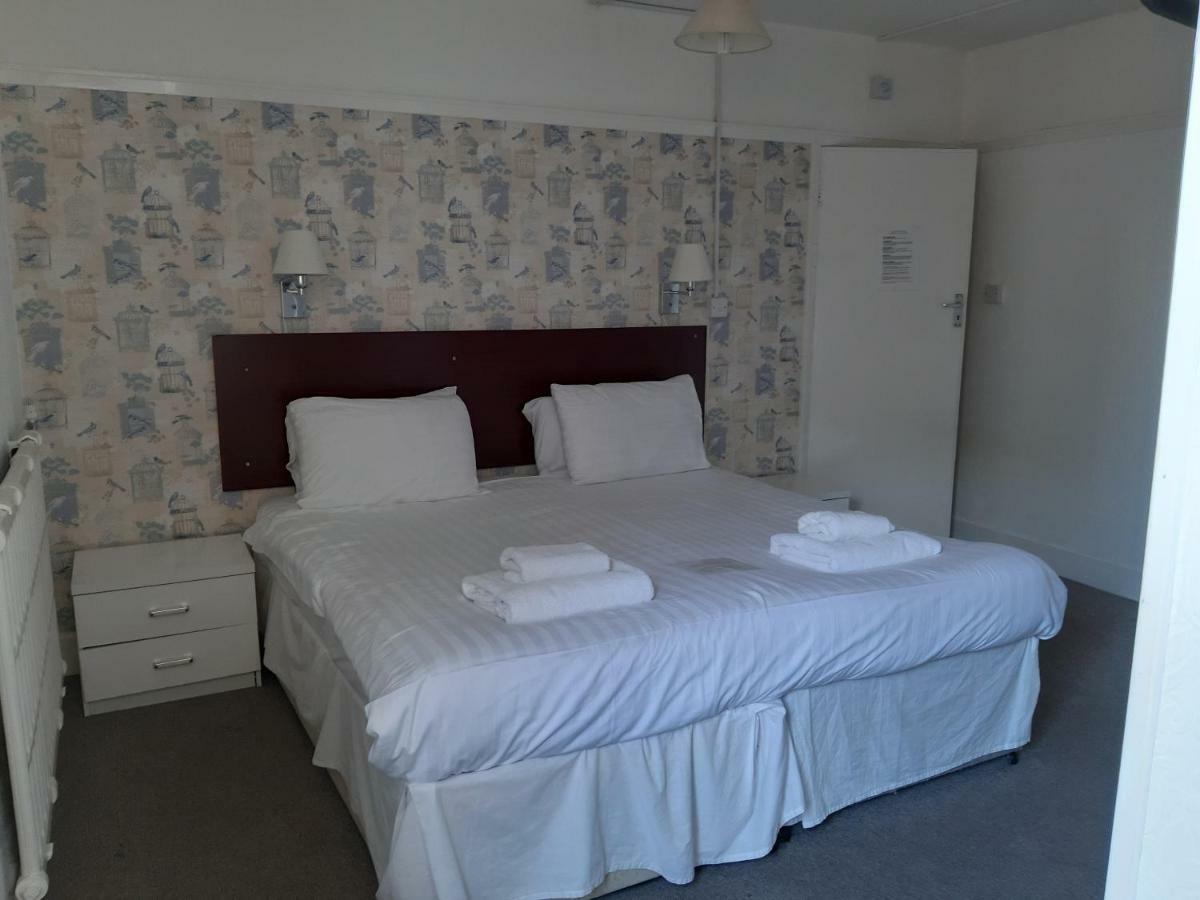 North Parade Seafront Accommodation سكيغنيس المظهر الخارجي الصورة