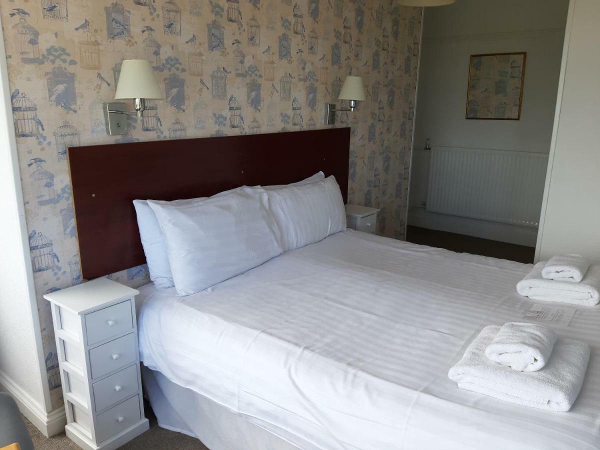North Parade Seafront Accommodation سكيغنيس المظهر الخارجي الصورة