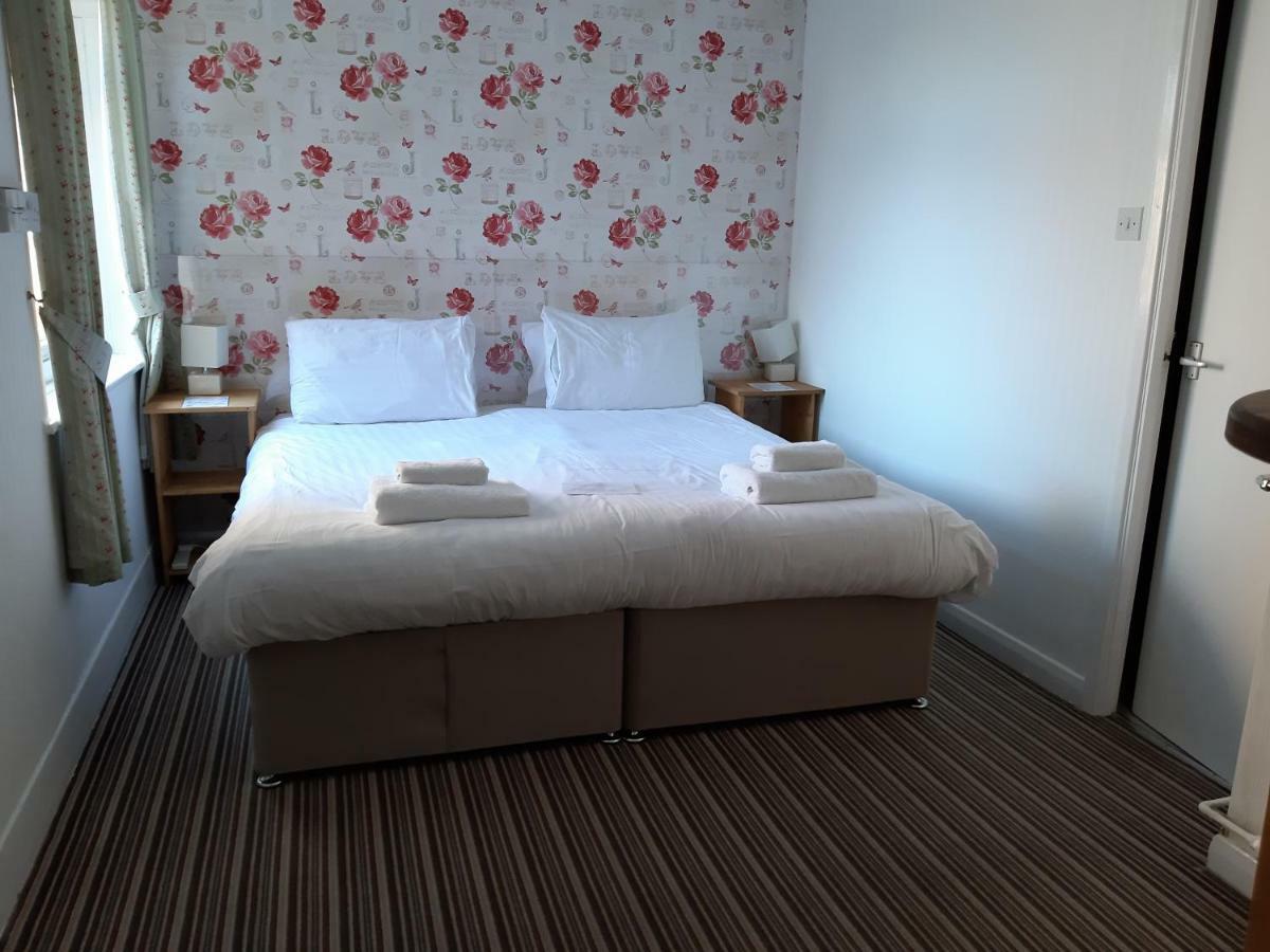 North Parade Seafront Accommodation سكيغنيس المظهر الخارجي الصورة